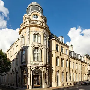 Sapphire House Antwerp, Autograph Collection By Marriott 5*, Amberes Bélgica